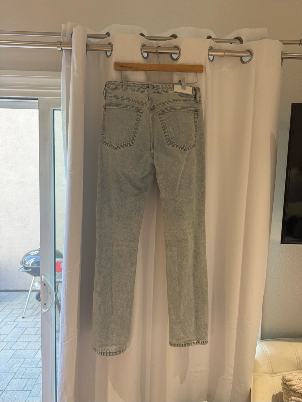 Re/Done Light Blue Straight Leg Jeans - Picture 5 of 9